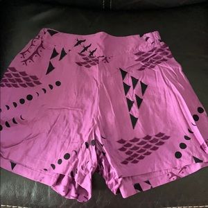Wahine toa shorts
